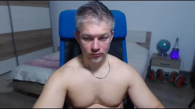 RobbyShawz online show from 11.21.25