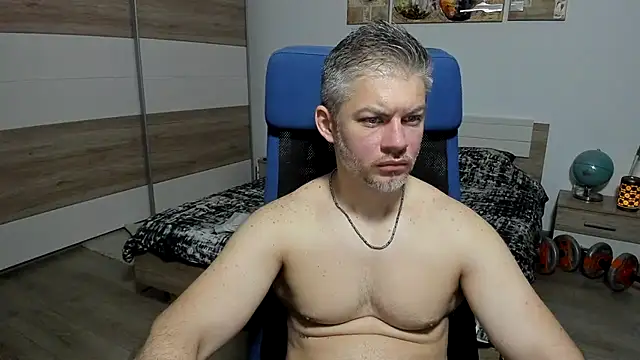 Snapshot of RobbyShawz chatting on 05.11.26 RobbyShawz online show from 05.11.26