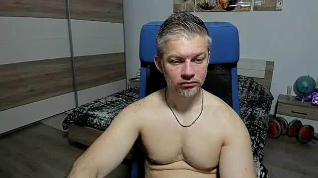 Snapshot of RobbyShawz chatting on 05.16.26 RobbyShawz online show from 05.16.26