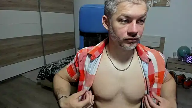 Snapshot of RobbyShawz chatting on 05.23.26 RobbyShawz online show from 05.23.26