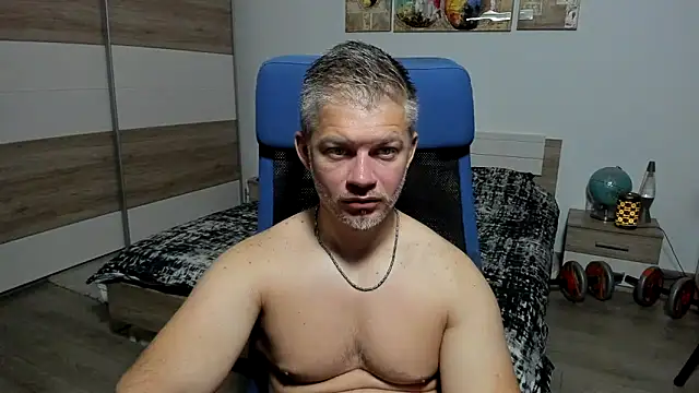 Snapshot of RobbyShawz chatting on 06.28.26 RobbyShawz online show from 06.28.26