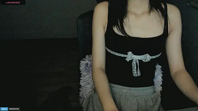 Snapshot of Ayase_momo chatting on 03.09.25 Ayase momo online show from 03.09.25