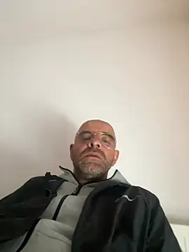 slim1976006 online show from 05.08.26
