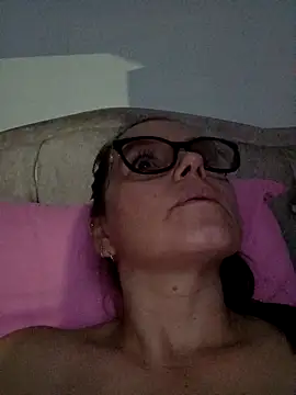 MariaPau 83 online show from 10.28.25