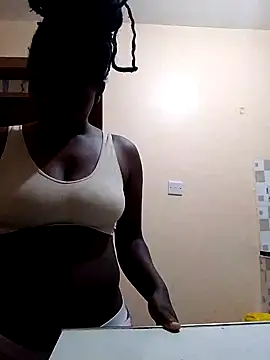 Snapshot of _cutemelania chatting on 02.10.25 cutemelania online show from 02.10.25