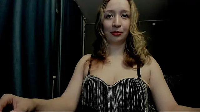 Snapshot of Eva_Rikchter chatting on 02.28.26 Eva Rikchter online show from 02.28.26