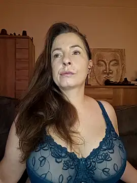 cristalines online show from 09.22.25