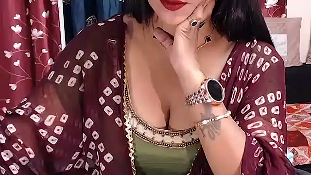Snapshot of Naiaa-mylove chatting on 06.13.26 Naiaa-mylove online show from 06.13.26