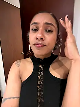 Snapshot of Belkaj chatting on 11.11.25 Belkaj online show from 11.11.25