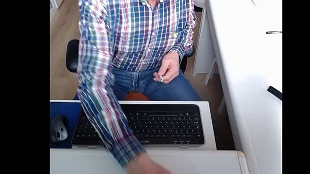 dutchpornking online show from 02.25.25