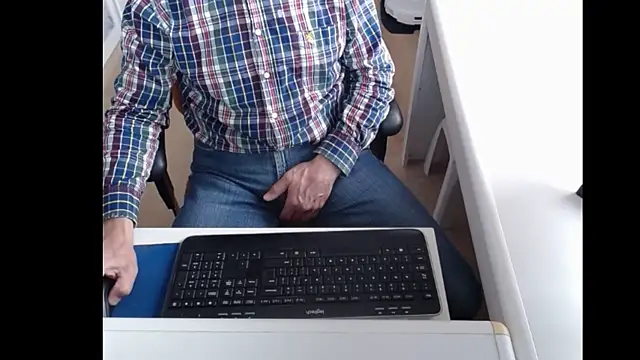 dutchpornking online show from 03.17.25