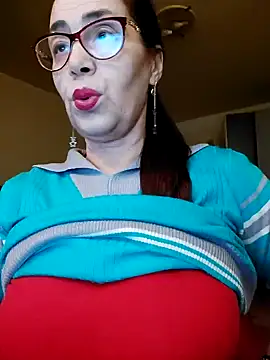 Chriss Tinaa online show from 12.08.24