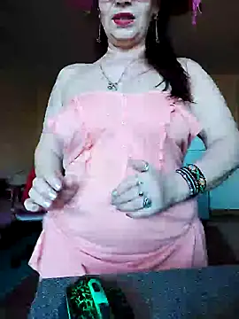 Chriss Tinaa online show from 01.07.25