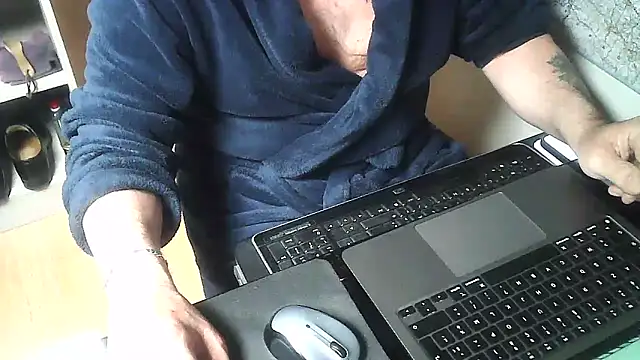 Snapshot of DUDURA@xh chatting on 03.10.26 DUDURAxh online show from 03.10.26
