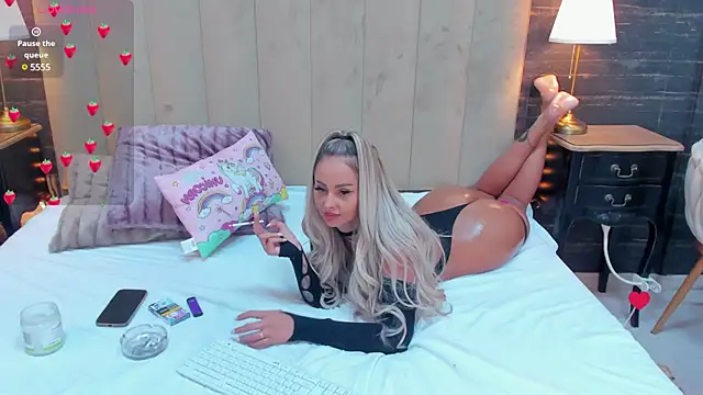 MelanieLexxx online show from 12.13.24