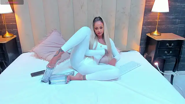 MelanieLexxx online show from 12.19.24