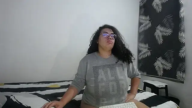 mabigomez00 online show from 04.02.26