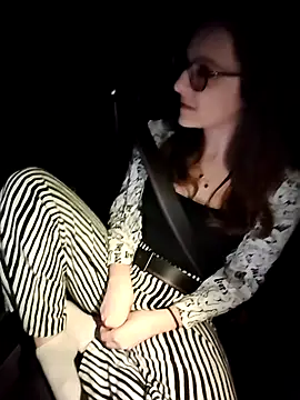 Tinas5 online show from 03.05.26