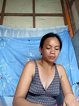 Snapshot of candy_baby1200 chatting on 10.04.25 candy baby1200 online show from 10.04.25