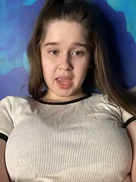 HornyGirlH online show from 12.04.24