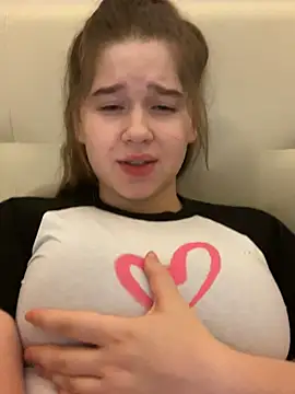 HornyGirlH online show from 02.15.25