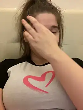 HornyGirlH online show from 02.20.25