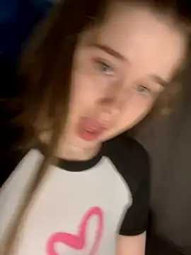 HornyGirlH online show from 09.11.25