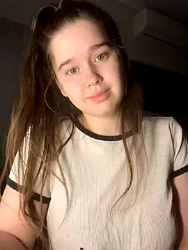 HornyGirlH online show from 11.10.25