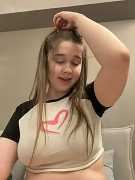 HornyGirlH online show from 01.06.26