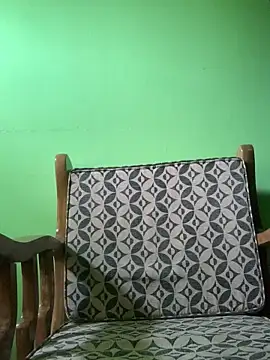 Black 8inch Jordi online show from 04.19.26