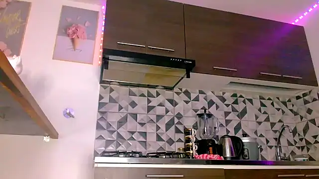 veronica villalba online show from 02.16.25