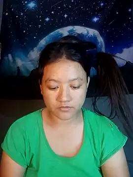 Snapshot of Urchanel chatting on 06.21.26 Urchanel online show from 06.21.26