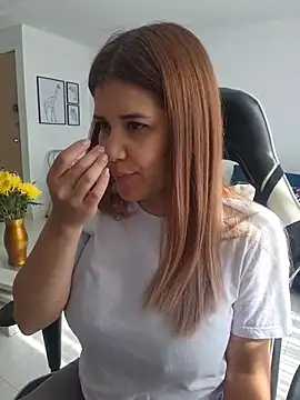 Snapshot of jnilu1227 chatting on 02.11.26 jnilu1227 online show from 02.11.26