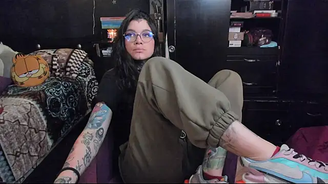 Lilmarieee online show from 03.20.25