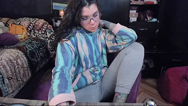 Lilmarieee online show from 03.20.25