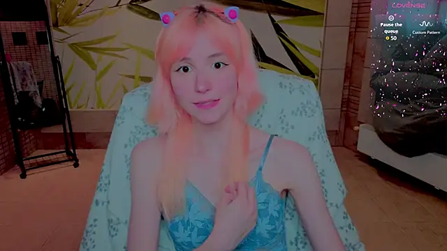 Snapshot of fleximona chatting on 06.21.26 fleximona online show from 06.21.26