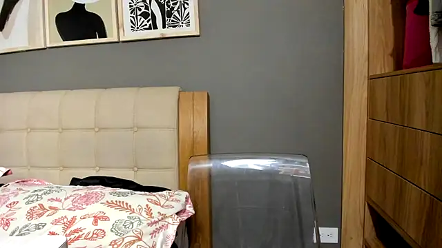 Snapshot of Ash_milk chatting on 05.21.26 Ash milk online show from 05.21.26