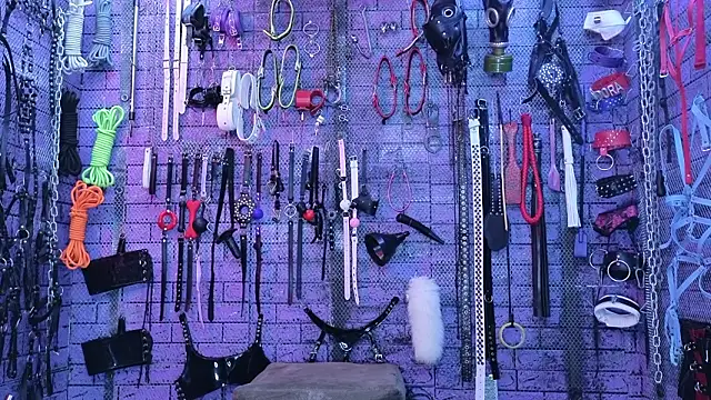 PANDORANEZZ online show from 02.05.26