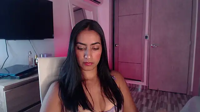 Brown skin11 online show from 11.08.25