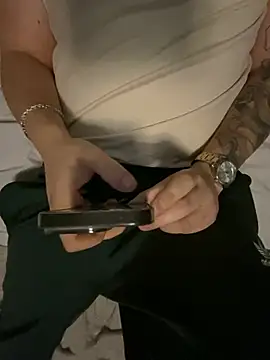 Snapshot of ThreesixtyM chatting on 03.01.25 ThreesixtyM online show from 03.01.25