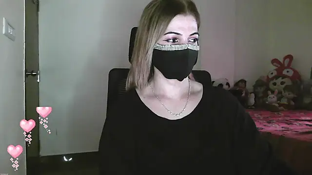 Cute Sonii online show from 12.16.25