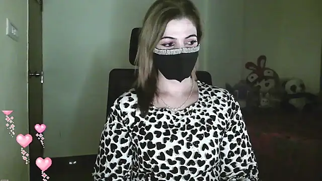 Cute Sonii online show from 12.22.25