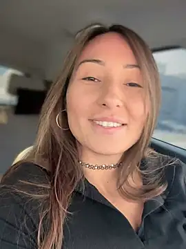 Snapshot of YOUR-KARINA chatting on 12.25.24 YOUR-KARINA online show from 12.25.24