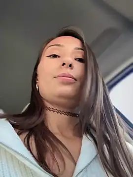 Snapshot of YOUR-KARINA chatting on 12.29.24 YOUR-KARINA online show from 12.29.24