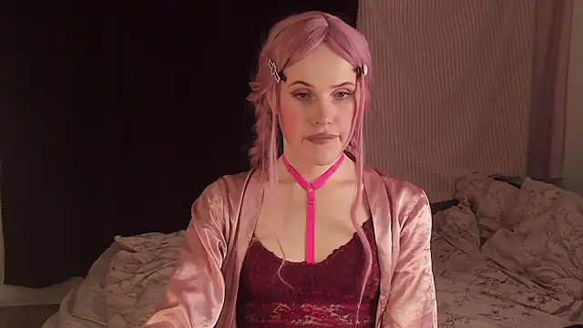 EffieMinki online show from 12.11.24