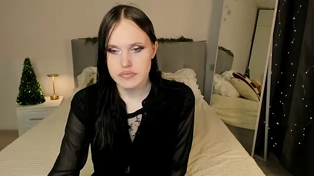 EffieMinki online show from 01.06.26