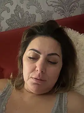 Snapshot of Emma_roqueen chatting on 12.16.24 Emma roqueen online show from 12.16.24