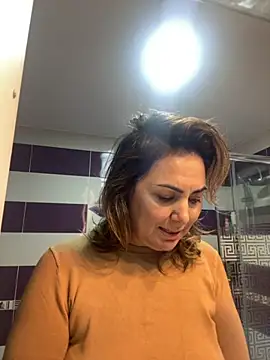 Emma roqueen online show from 11.22.25