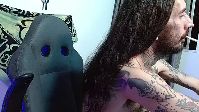 Snapshot of harry_reems1 chatting on 05.26.26 harry reems1 online show from 05.26.26