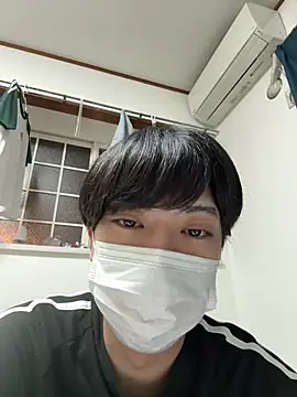 Snapshot of pychan chatting on 06.12.26 pychan online show from 06.12.26